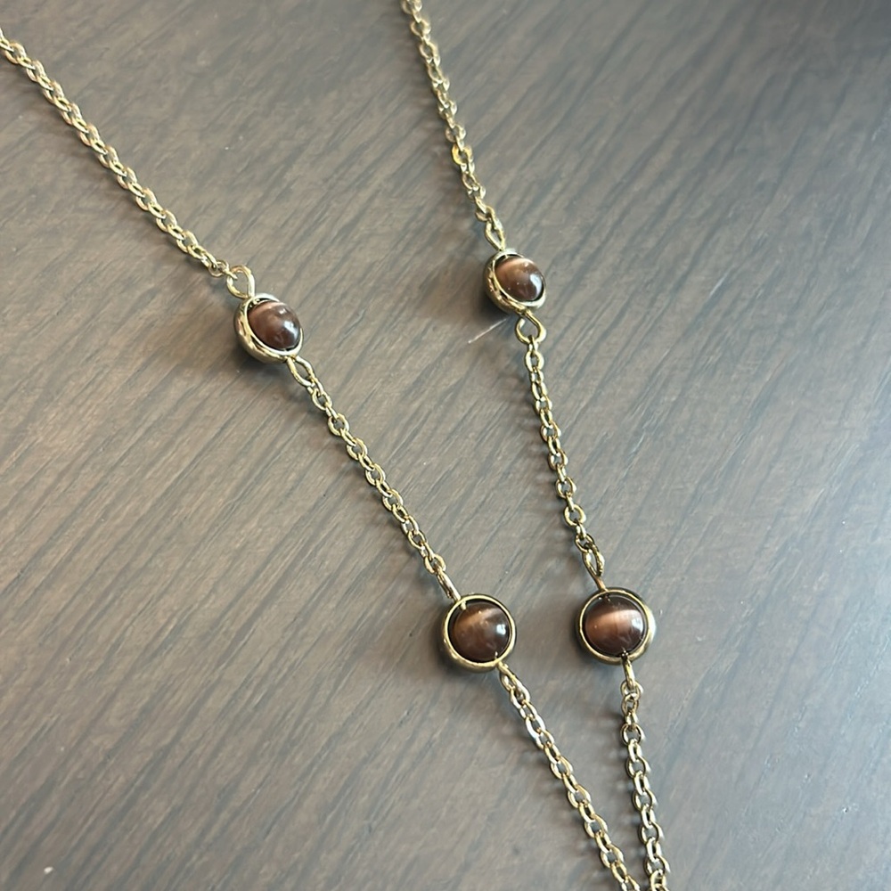Elegant Gold Necklace with Tigers Eye Accents